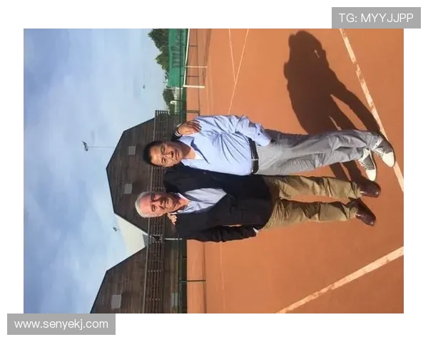 南京网球队荣登最新网球团队协作榜单前十名引领风骚