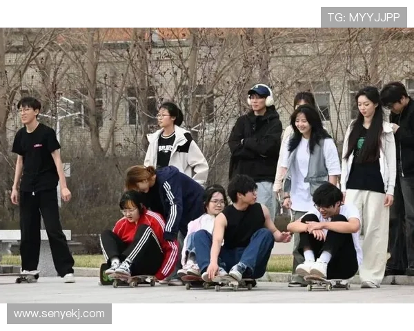 广州滑板队与武汉滑板队赛后分析灵活性表现及战术对比