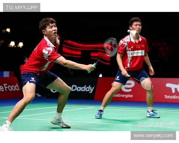 成都羽毛球队整体压制战术解析与实战应用探讨