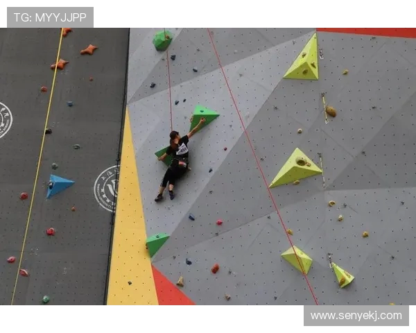 深圳攀岩队实力崛起在全国排行榜中荣获第六名的佳绩