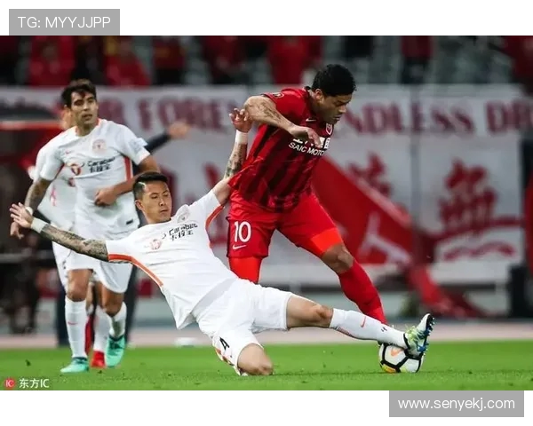 吉达阿赫利迎战棉农球队全力争胜展现实力与激情