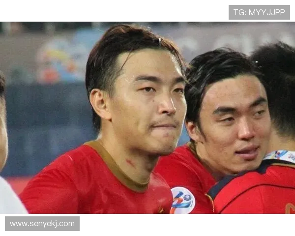 恩德里克崛起之路：从青涩少年到足球天才的成长故事