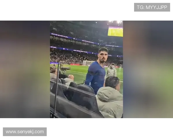 热刺与切尔西激战在即谁能在伦敦德比中笑到最后