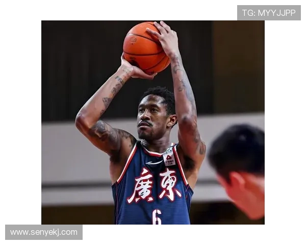 马尚布鲁克斯：从篮球场到商业舞台的多元化人生之路