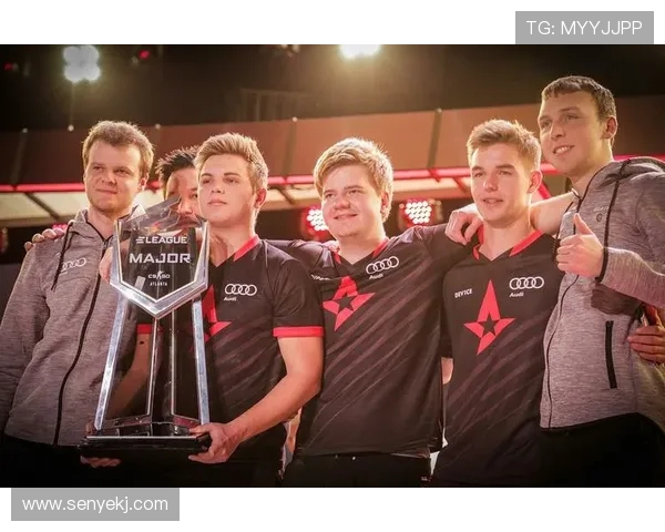 DOTA2巨献：深入分析FPX战队的独特战术与游戏策略